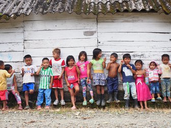 War Child in Colombia - helping conflict-affected children