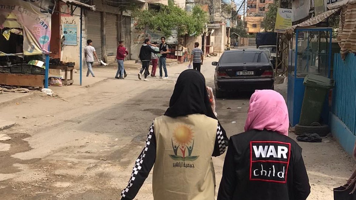 War Child helps distribute food packages in Lebanon during corona pandemic
