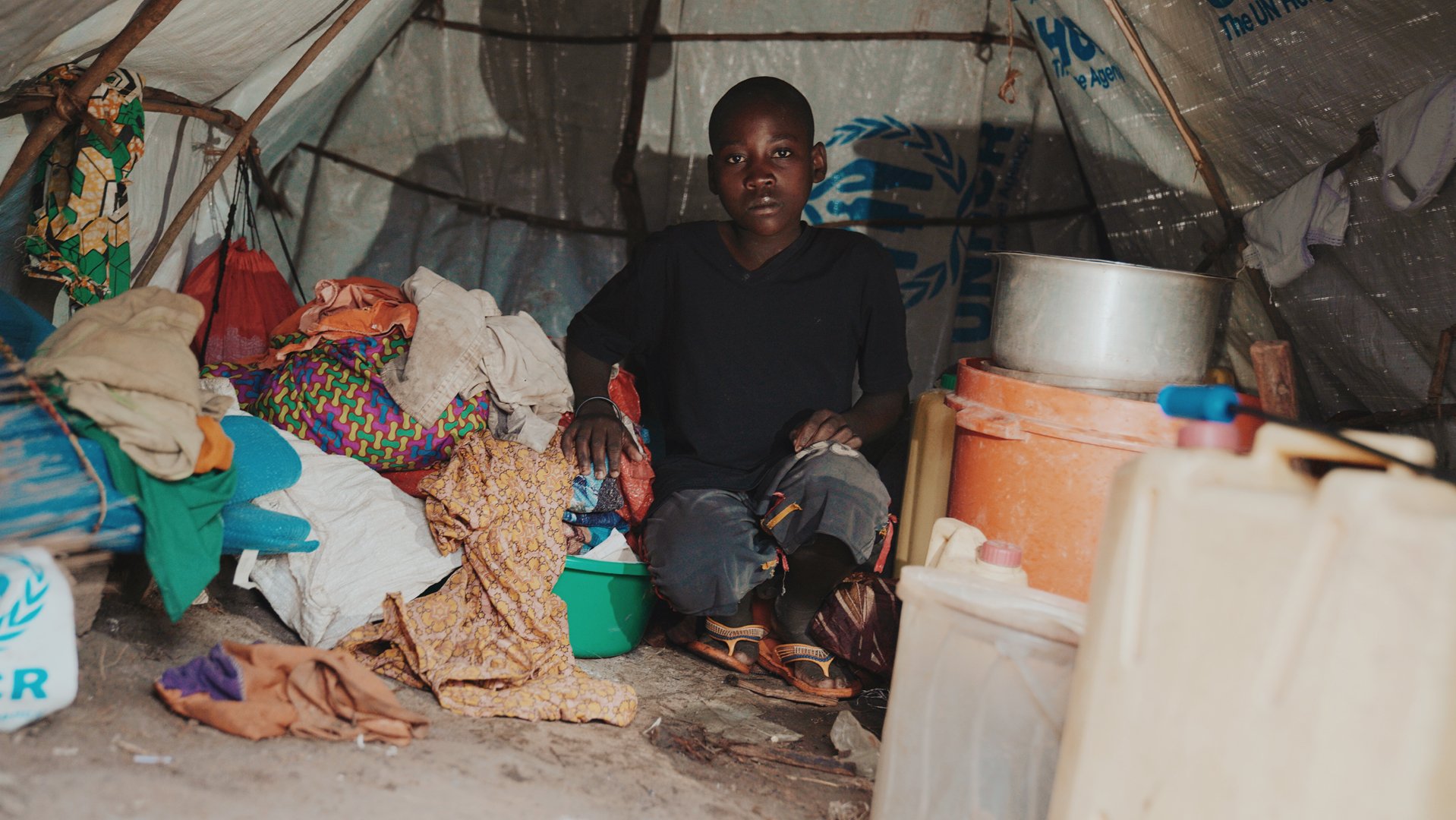 Refugee child Roger fled from Burundi to Uganda - War Child