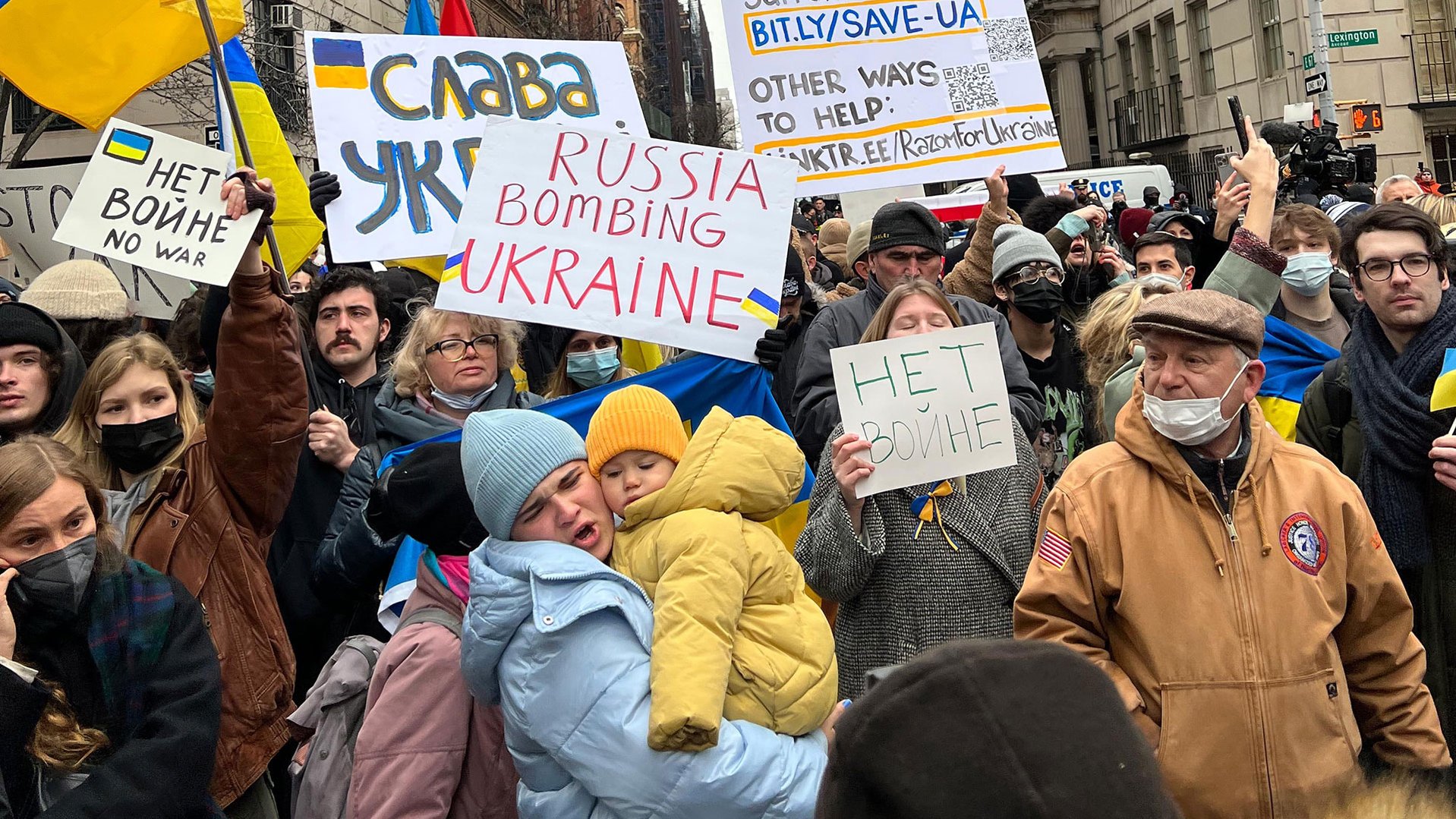 Demonstratie tegen oorlog in Oekraïne - War Child helpt gevluchte Oekraïense kinderen