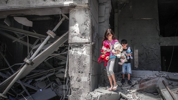War Child in Gaza - conflict in occupied Palestinian territory - children are the main victims